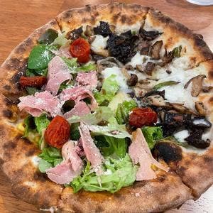 ピッツァ エス セキネ