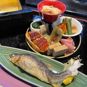 古今 藤や