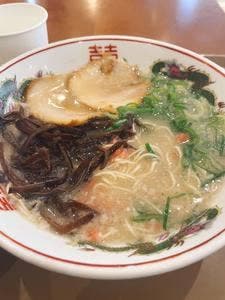 博多だるま JAPAN MARK IS みなとみらい店