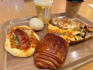 テッティー ベーカリーアンドカフェ ホテル シーモア