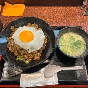 中華麺食堂 亀吉