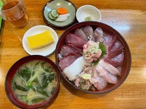 味処あさみ
