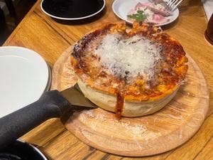 ブッチャー・リパブリック エビス シカゴピザ ＆ ビア