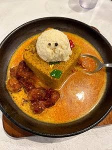 Rスリランカ 薬院店