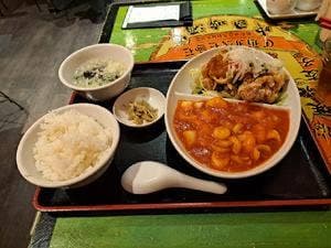 紅虎餃子房 丸の内センタービル店