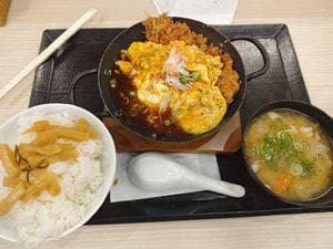 かつや 宝塚店