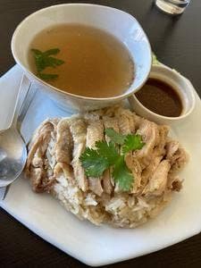 タイ料理レストラン ティーチャバ