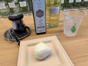 MuMu MOZZARELLA 東京モッツアレラ工房 神宮前店