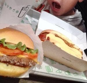 SHAKE SHACK ザ パーク フロント ホテル店