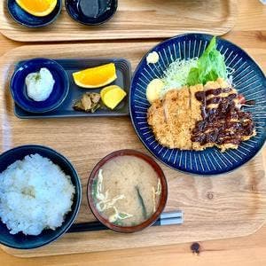 太陽食堂