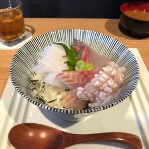干物ダイニング yoshi-魚-tei