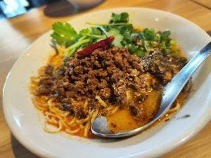 GYOZA ROCCOMAN 渋谷道玄坂店