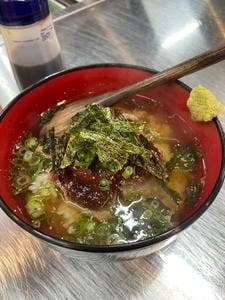 青空酒場 まぐろの気晴れ屋