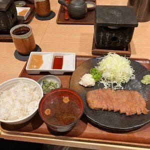 牛かつ もと村 横浜ジョイナス店