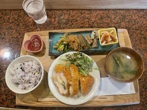 Cafe Obanzai Bar COLZA