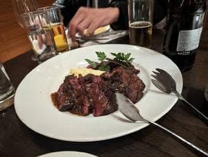 ウルフギャング・パック カフェ 愛知芸術文化センター店