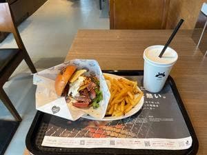SHOGUN BURGER PARK&CAFE 魚津店