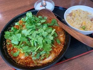 朝霞 刀削麺 天王洲店