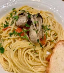 ちいさなしょくどう cicchetti