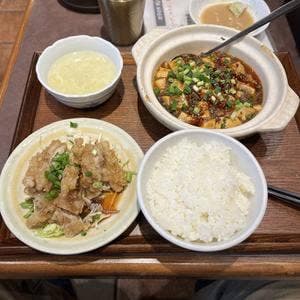 餃子の市 飛龍閣