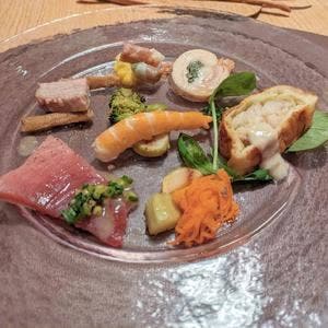 食事とワインおしゃべりきのこ