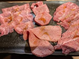 焼肉 牛猿 -NIKUZARU-