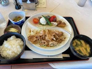 東名カントリークラブ レストラン