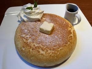 石釜 bake bread 茶房 TAM TAM