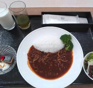 聖路加病院 1Fレストラン