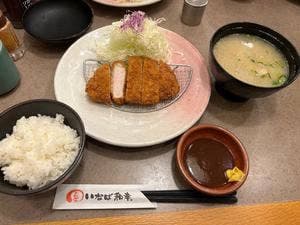 とんかついなば和幸 田町店