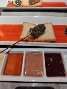 串カツとワインの店 燈-TOU-