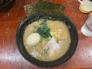 横浜家系らーめん 八家