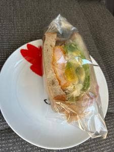 月のパン屋さん