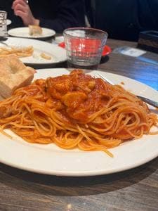 grigio la tavola