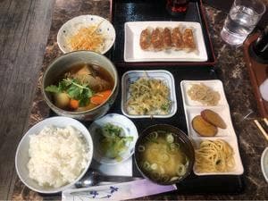 ごはん屋 さくら