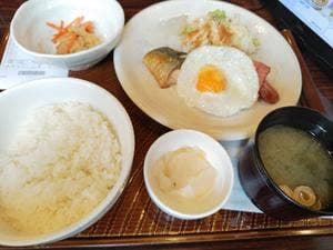 ガスト 宝塚南口店