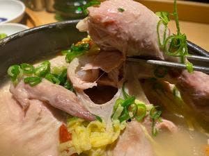 参鶏湯 人ル