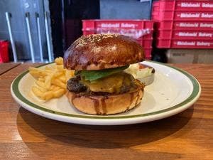 THE BURGER SHOP