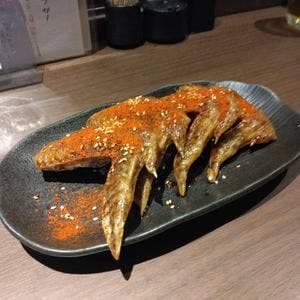串や なないろ