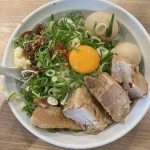 麺屋しずる みよし店
