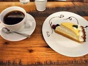Coffee Lounge Lemon