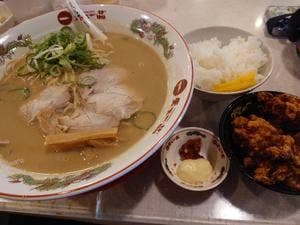 天下一品 三国店