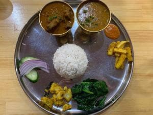 ネパーリ バンシャガル インドカレー さくら