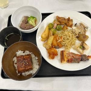 オールデイ・ダイニング ヴェルデ