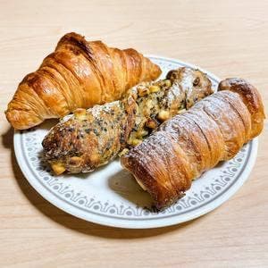 カラスパン