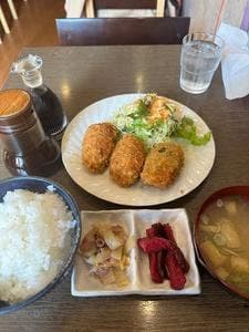マリーナ食堂