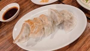 海鮮餃子帆船プレナ幕張店