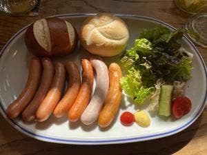 ケーニッヒ 本店