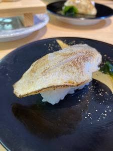 お魚天国すし若竹内団地2号店