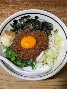 酒 麺 やまの